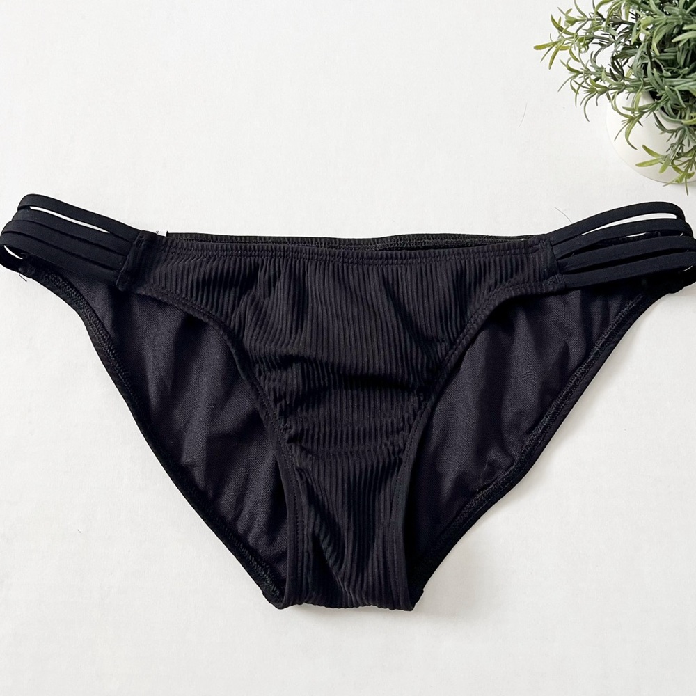 Body Glove Women's Ibiza Flirty Surf Rider Bikini Bottoms